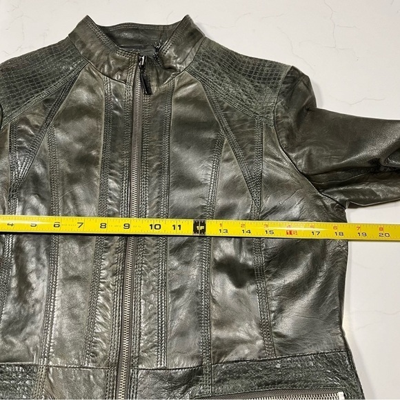 Bernardo Forest Green Leather Jacket - Picture 12 of 14